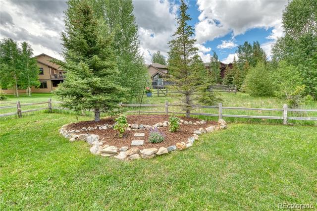 10 Raindance Trail