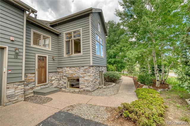 10 Raindance Trail