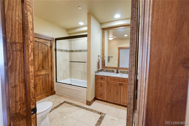 421 Rainbow Drive Unit: 12