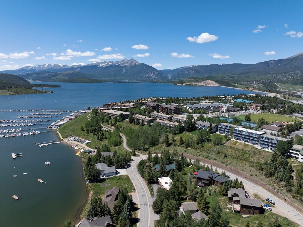 330 E La Bonte STREET 10