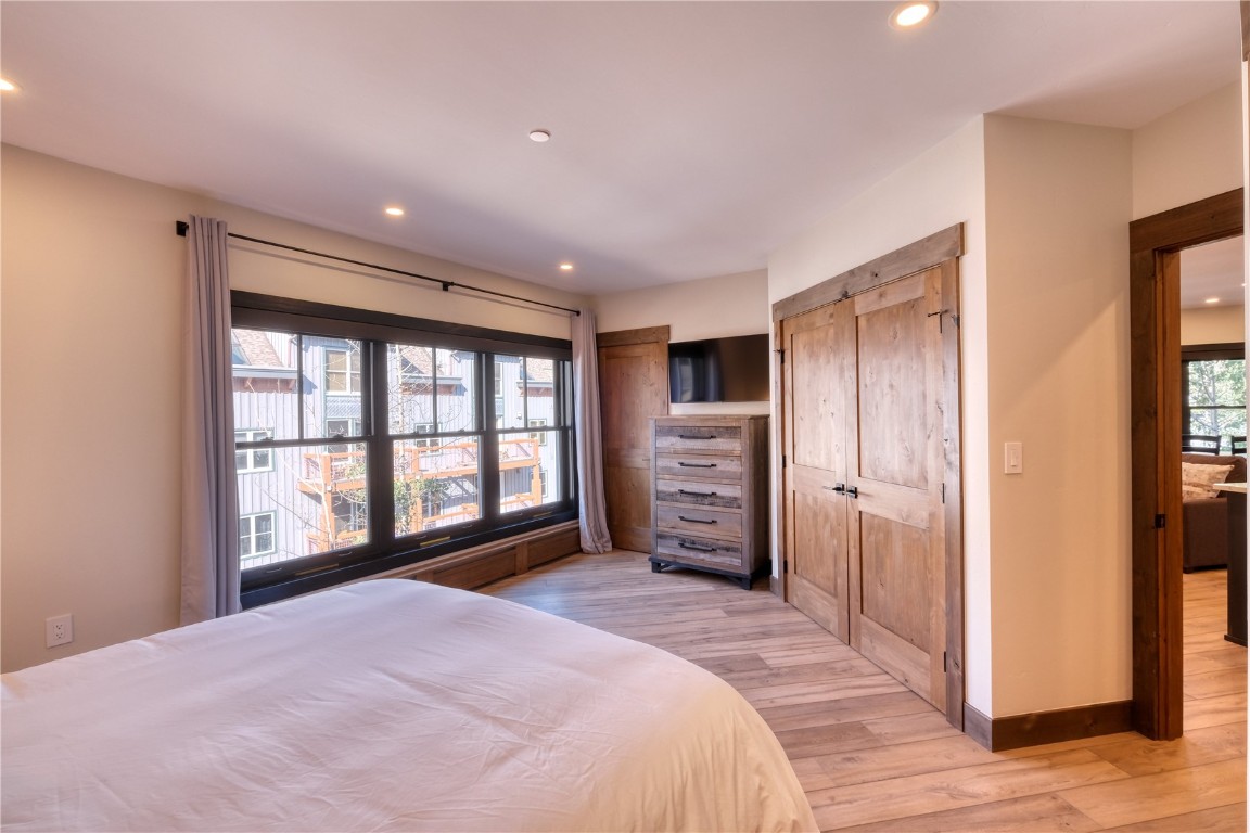 195 River Run ROAD 8013