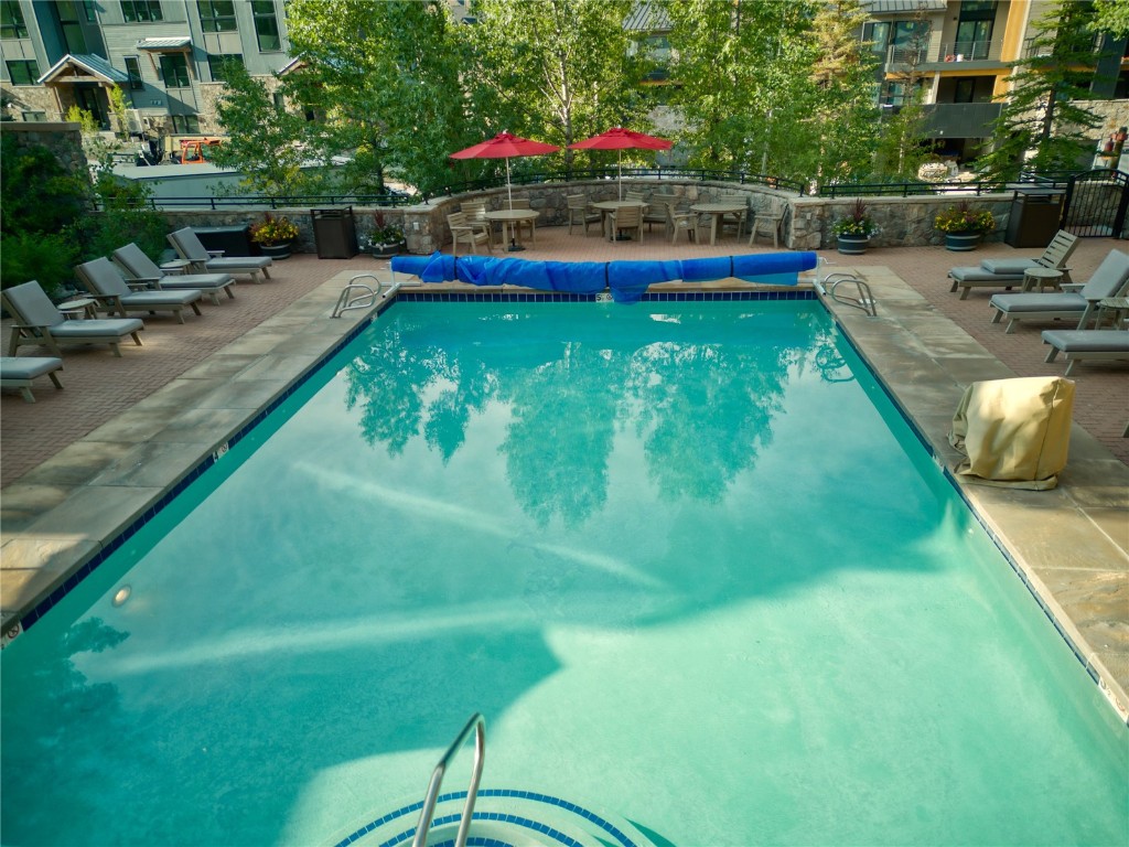 195 River Run ROAD 8013