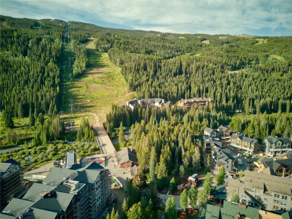 195 River Run ROAD 8013