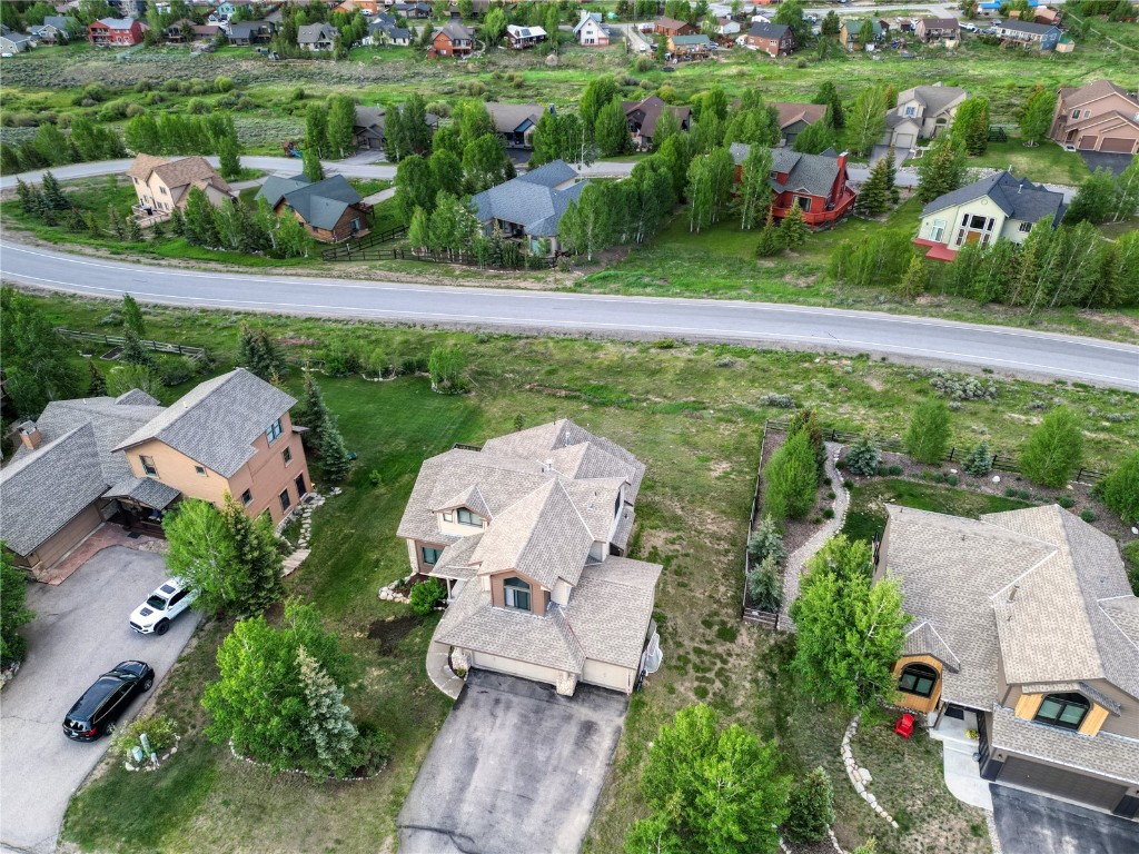 70 Lone Wolf COURT