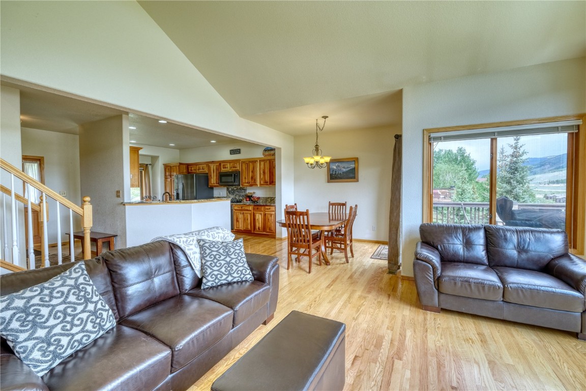 70 Lone Wolf COURT