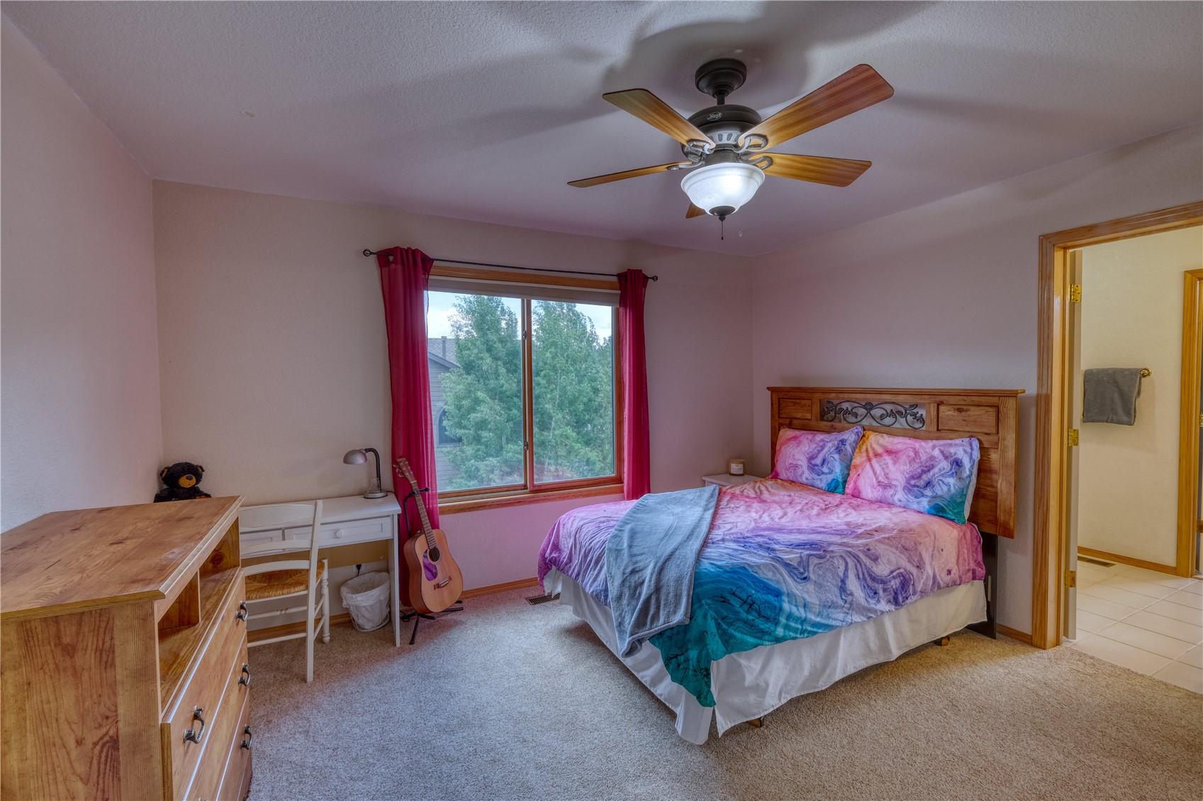 70 Lone Wolf COURT