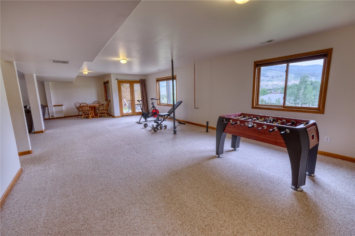 70 Lone Wolf COURT