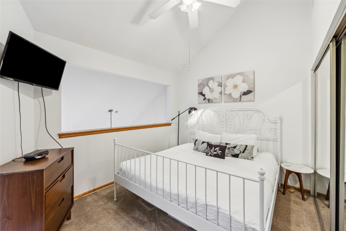 100 S Park AVENUE E202