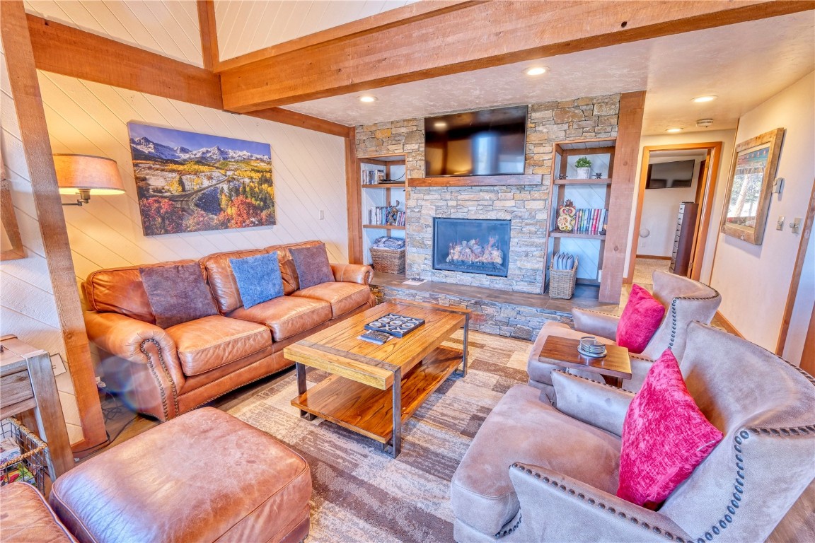 187 N Fuller Placer ROAD D