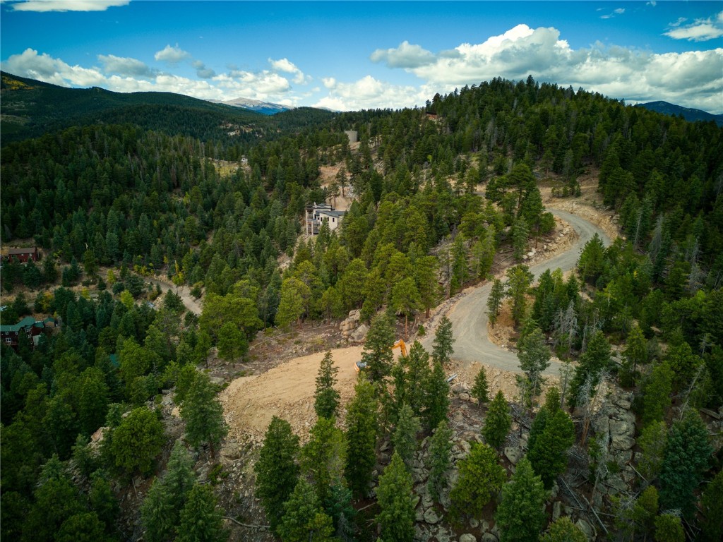 32764 Lodgepole CIRCLE