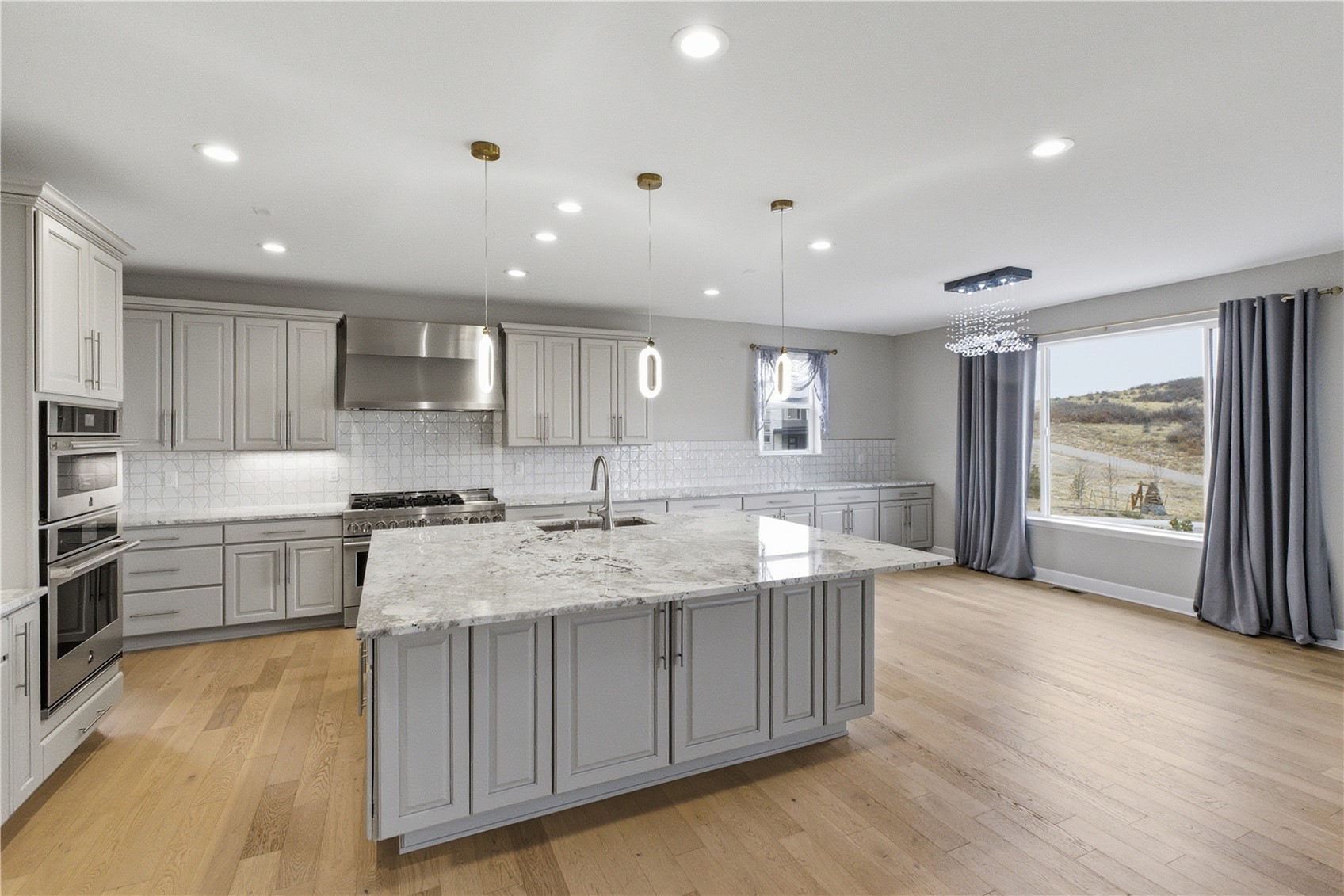 5910 Riesberg LANE