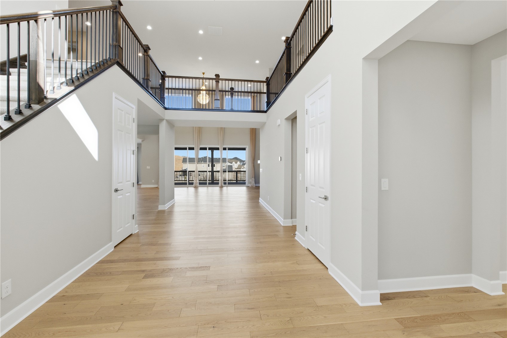 5910 Riesberg LANE