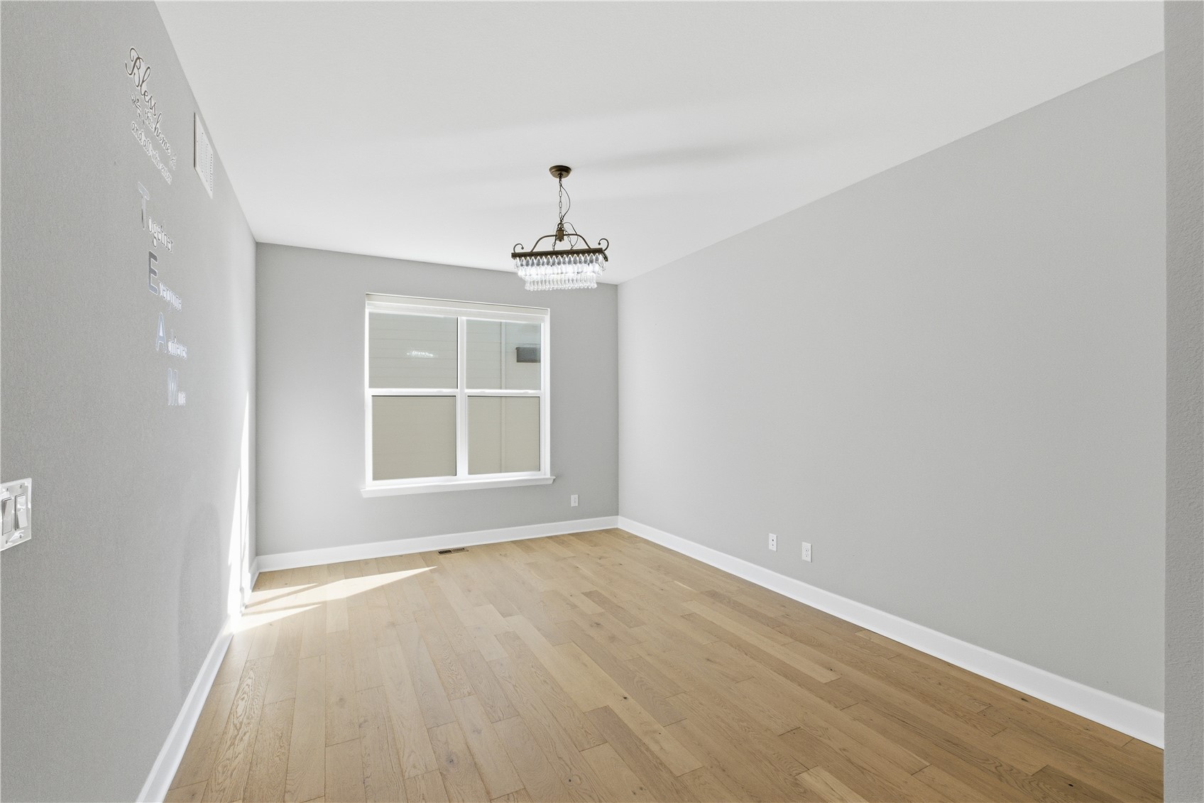 5910 Riesberg LANE