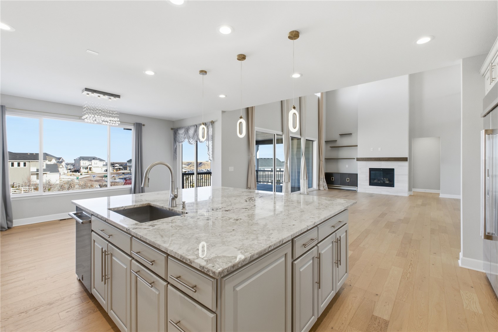 5910 Riesberg LANE