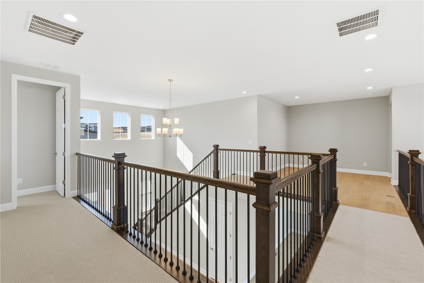 5910 Riesberg LANE