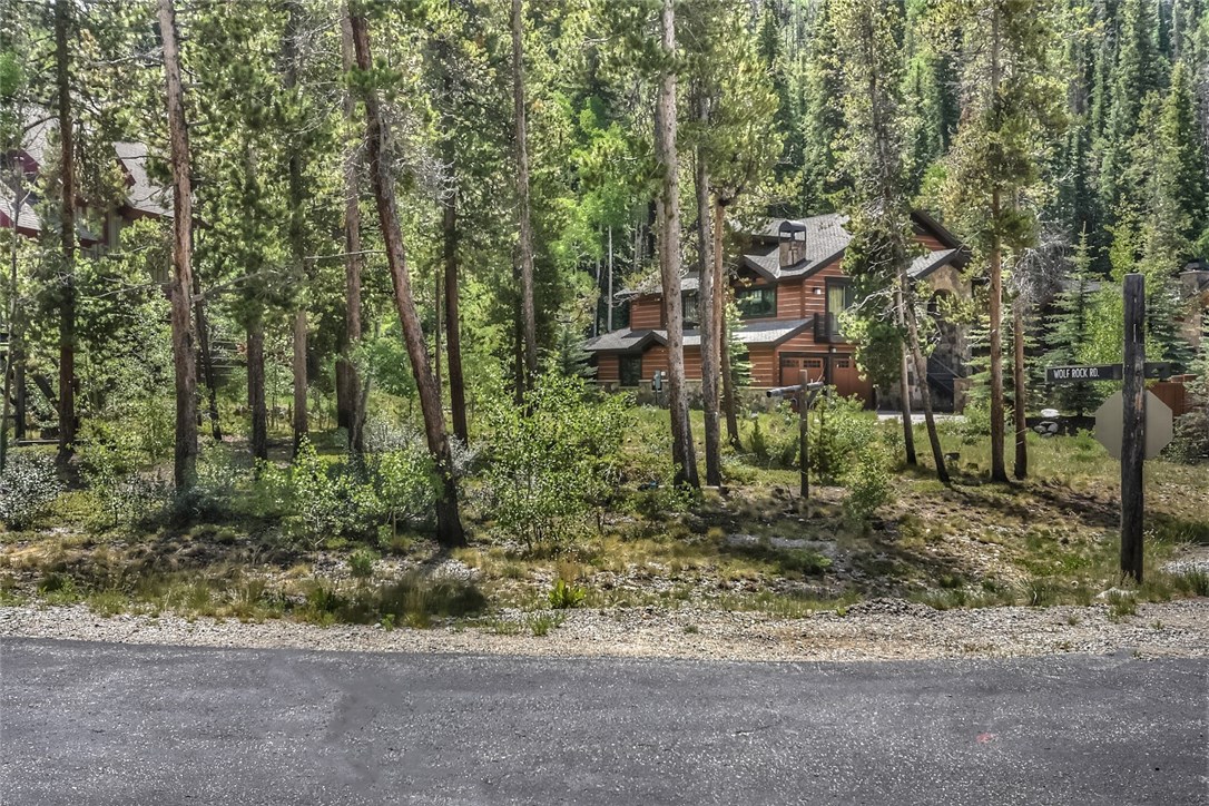 56 Wolf Rock ROAD