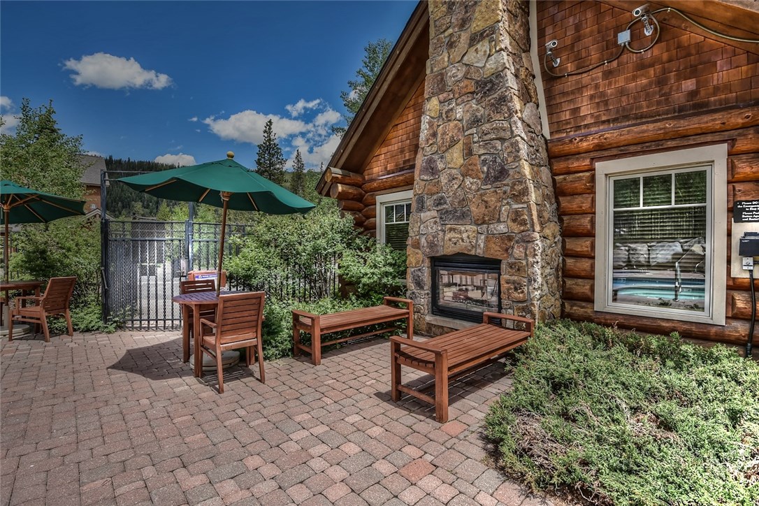 56 Wolf Rock ROAD