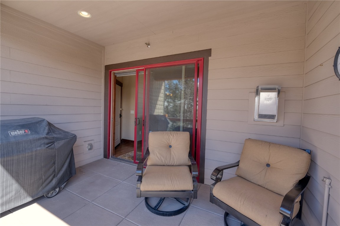 421 Rainbow DRIVE 12