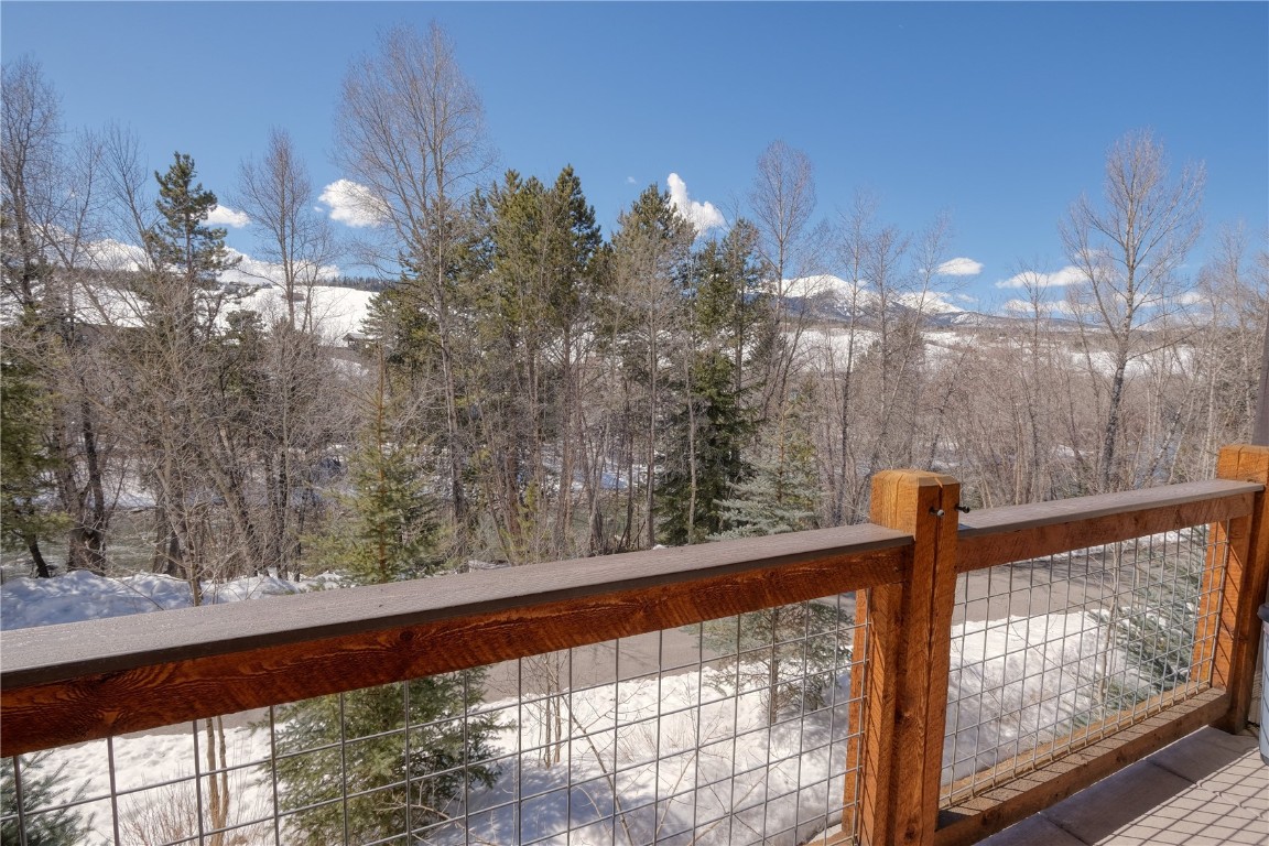421 Rainbow DRIVE 12