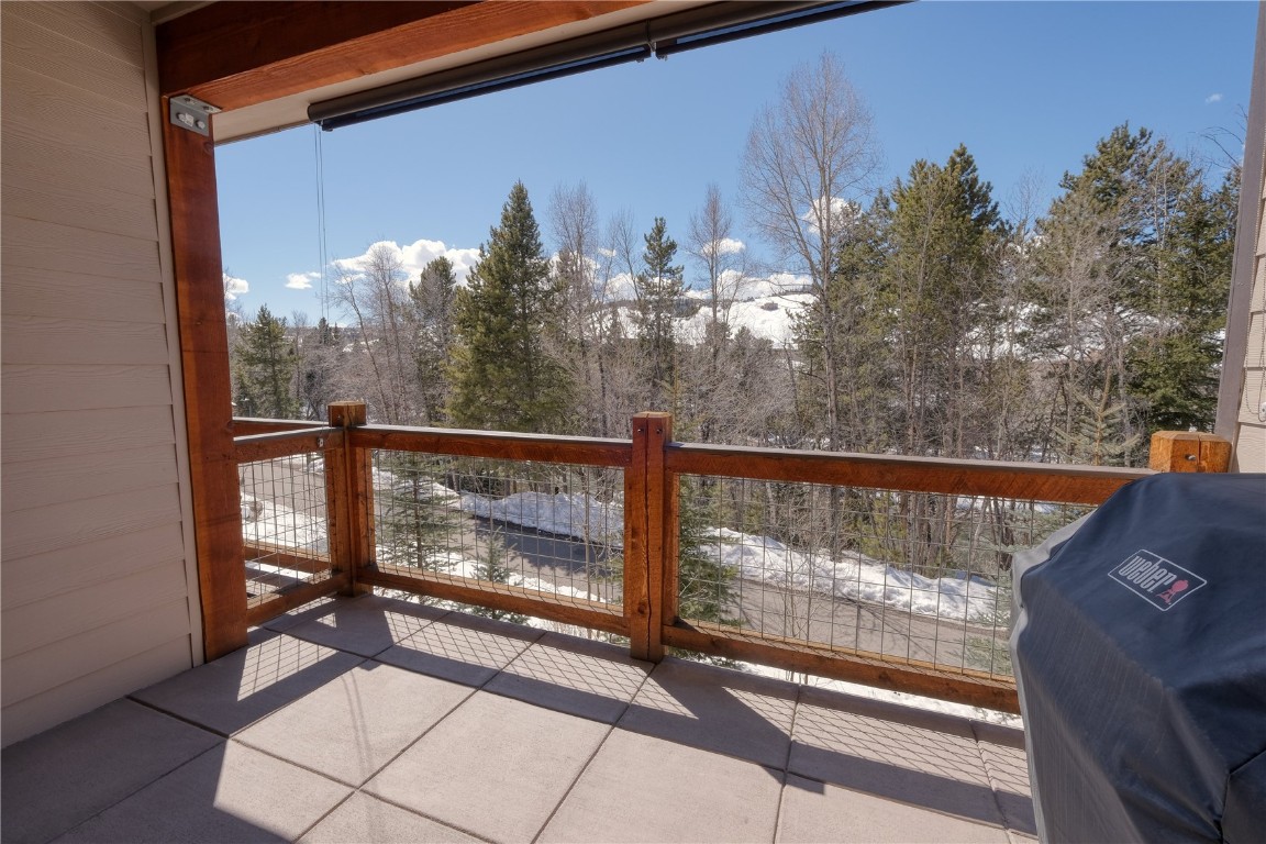 421 Rainbow DRIVE 12