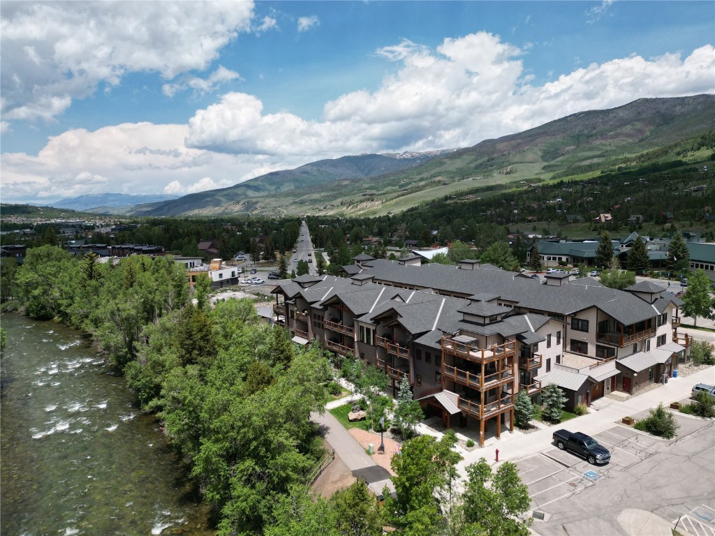 421 Rainbow DRIVE 12