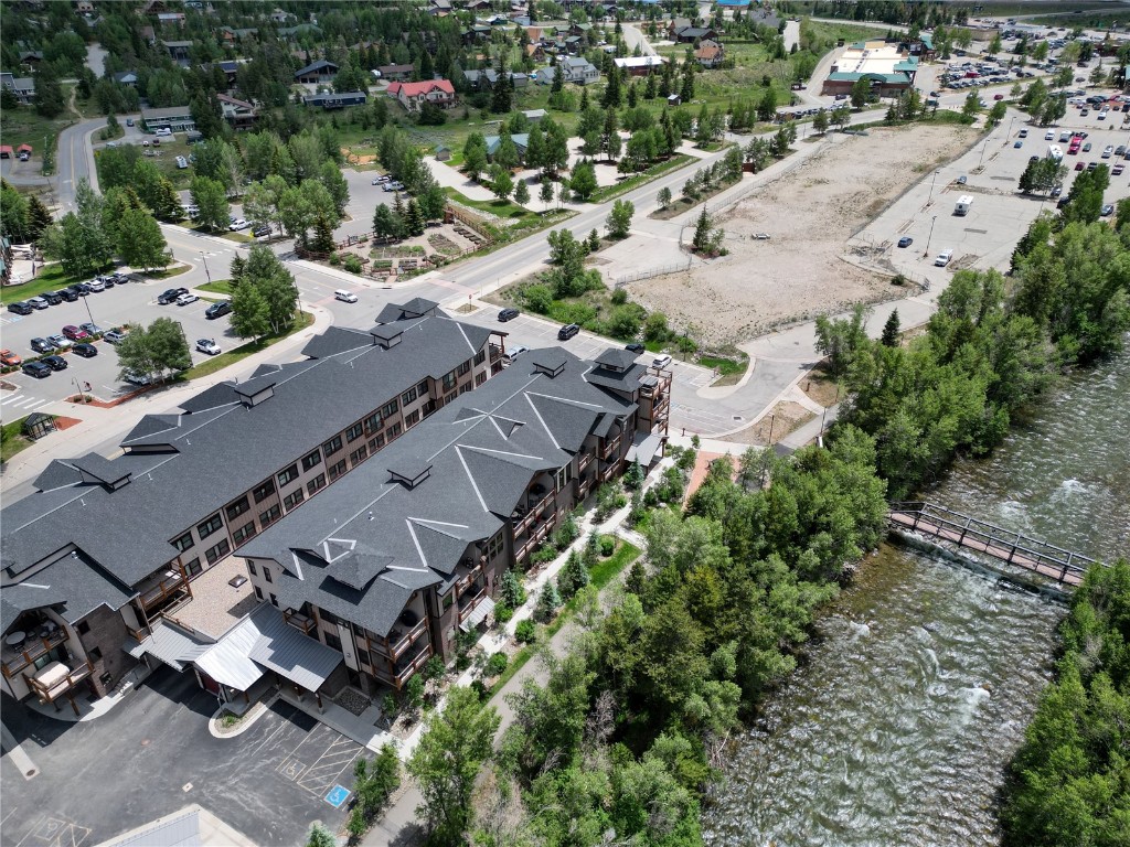 421 Rainbow DRIVE 12
