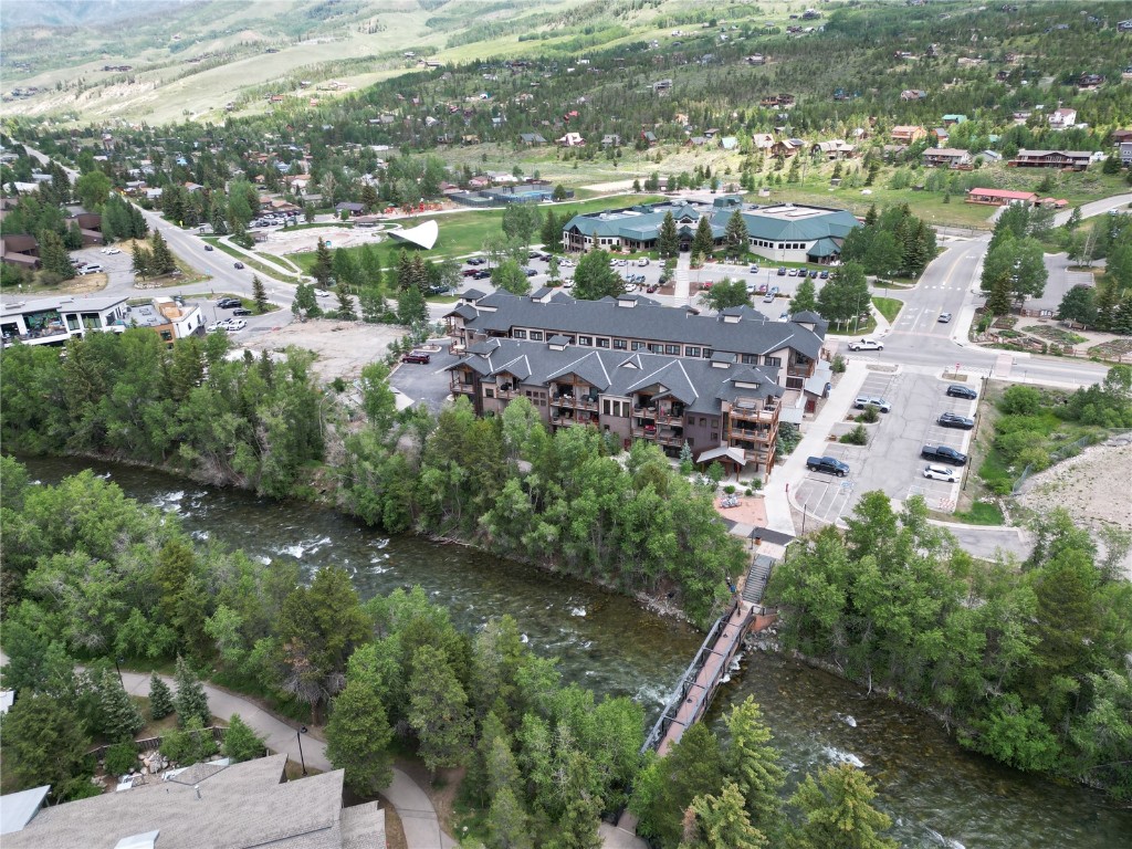 421 Rainbow DRIVE 12