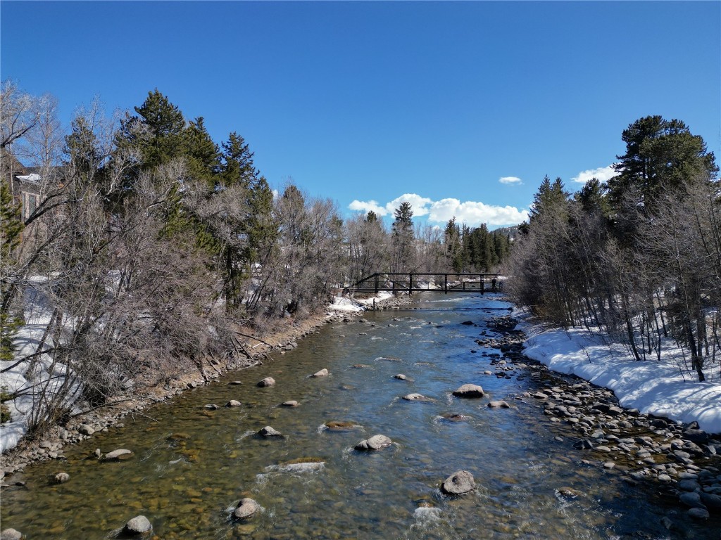 421 Rainbow DRIVE 12