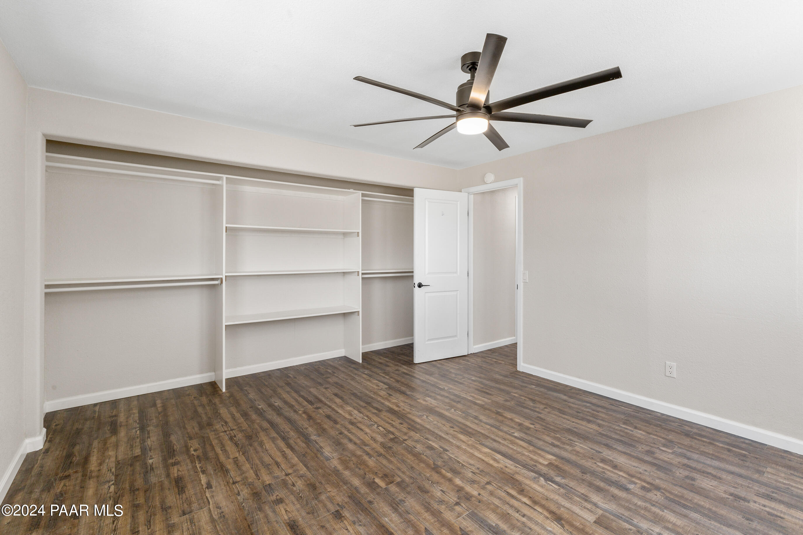 1143 Sierra Vista Drive
