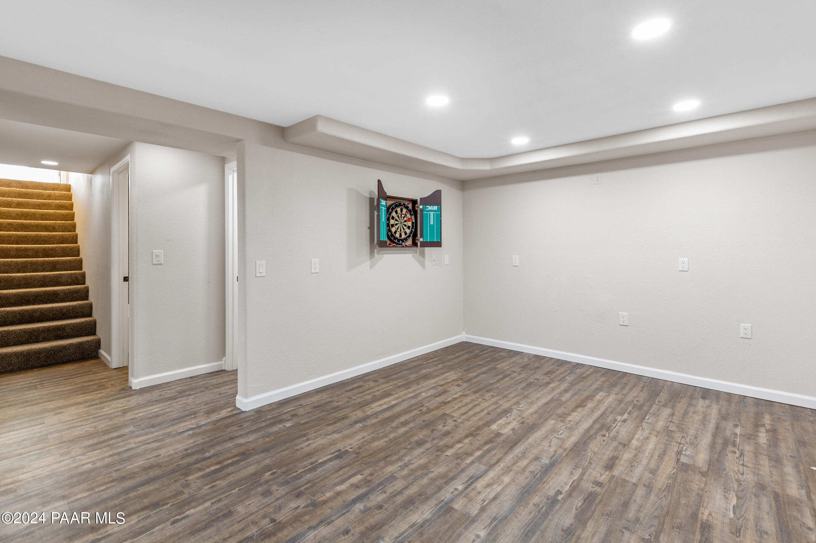 1143 Sierra Vista Drive
