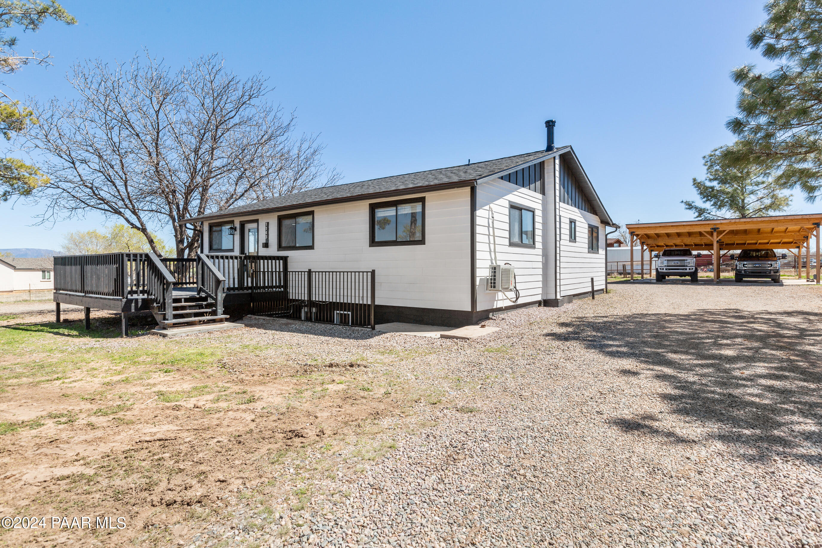 1143 Sierra Vista Drive