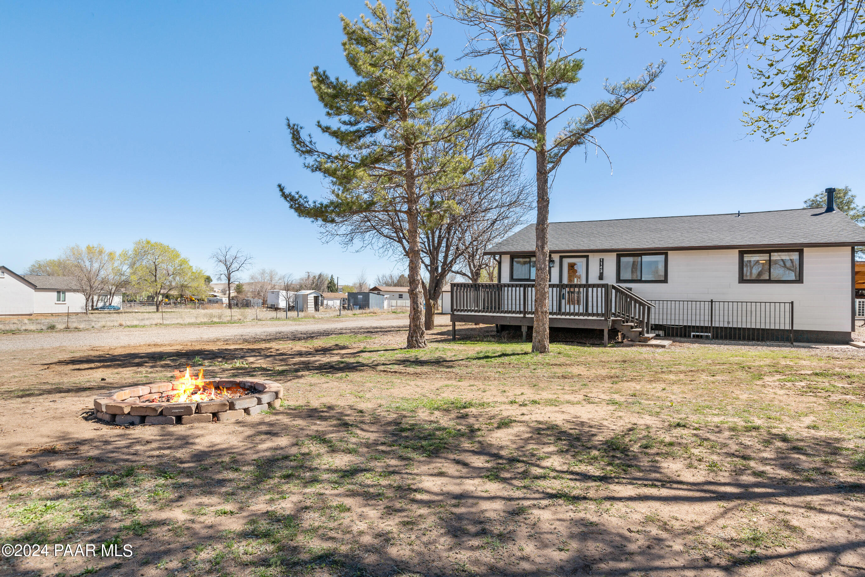 1143 Sierra Vista Drive