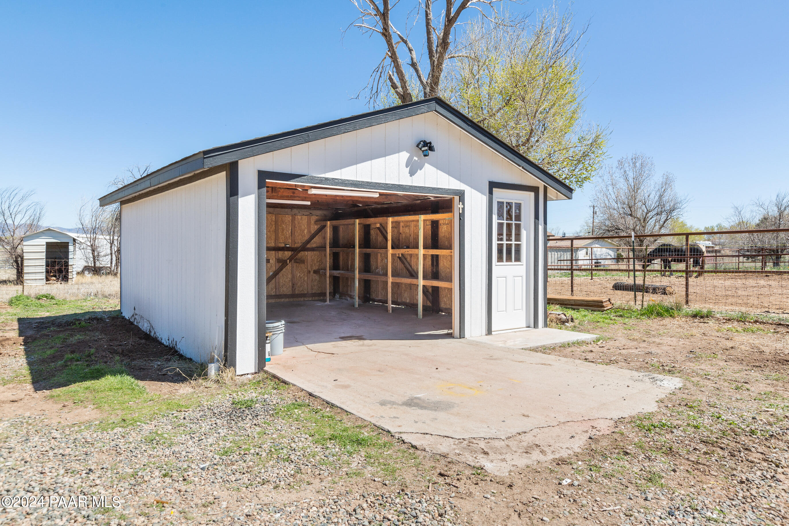 1143 Sierra Vista Drive