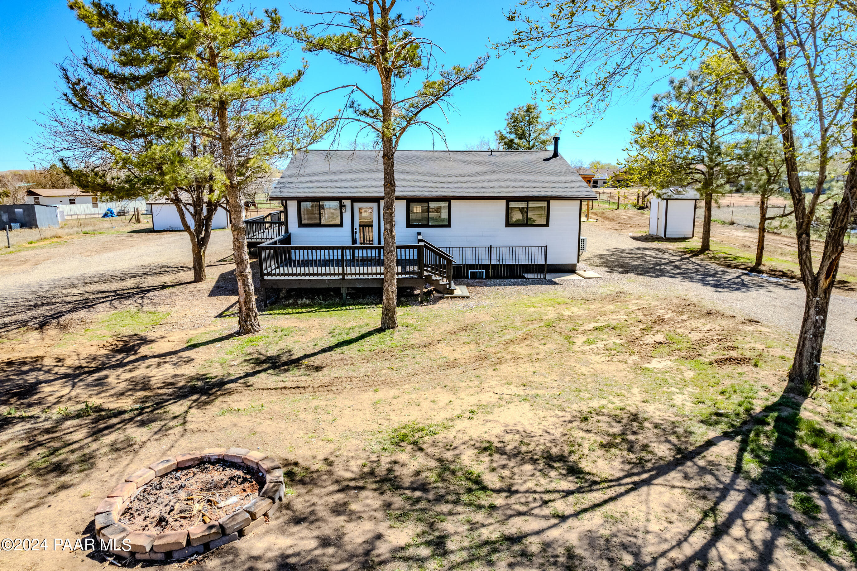 1143 Sierra Vista Drive