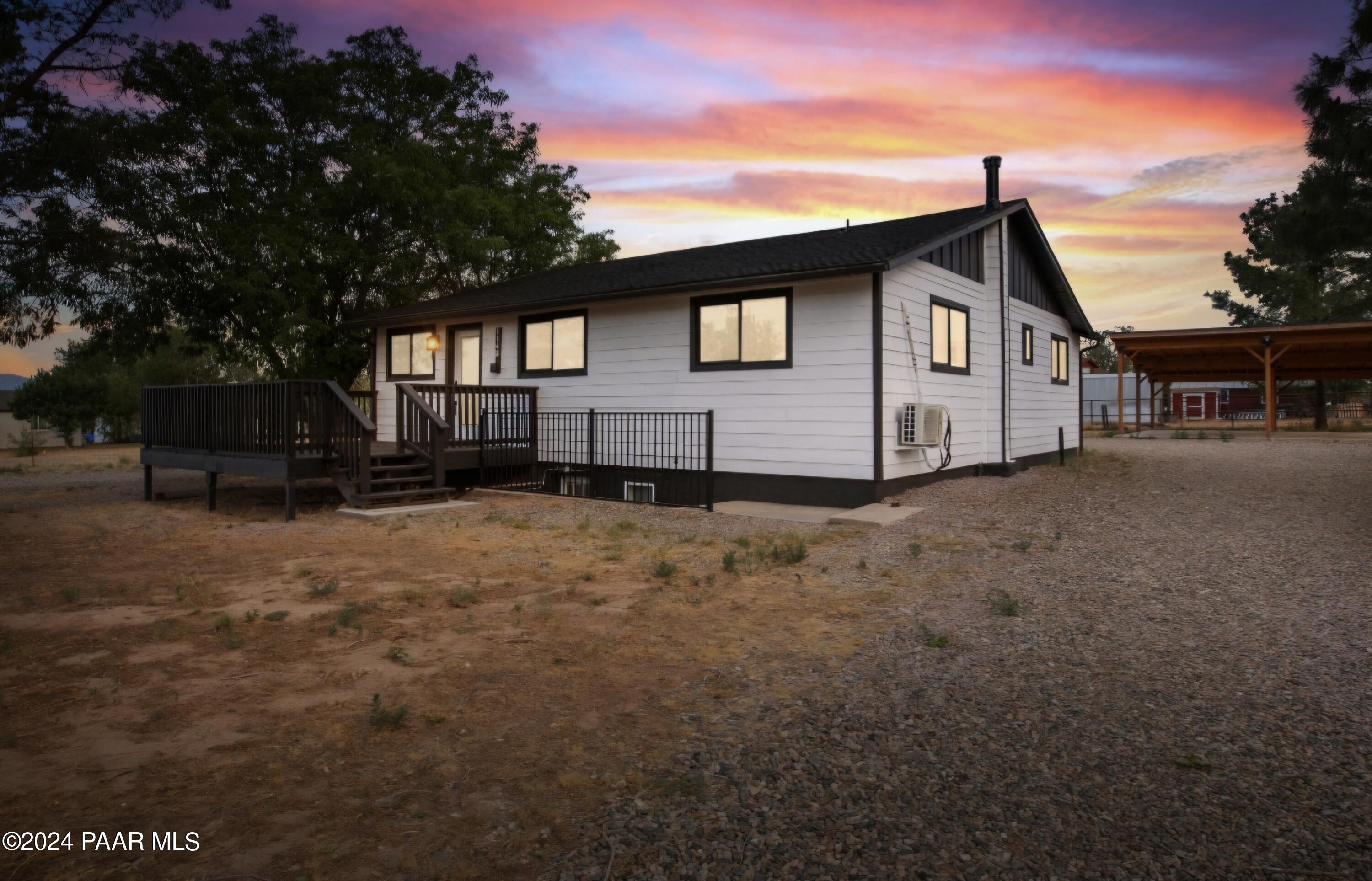1143 Sierra Vista Drive