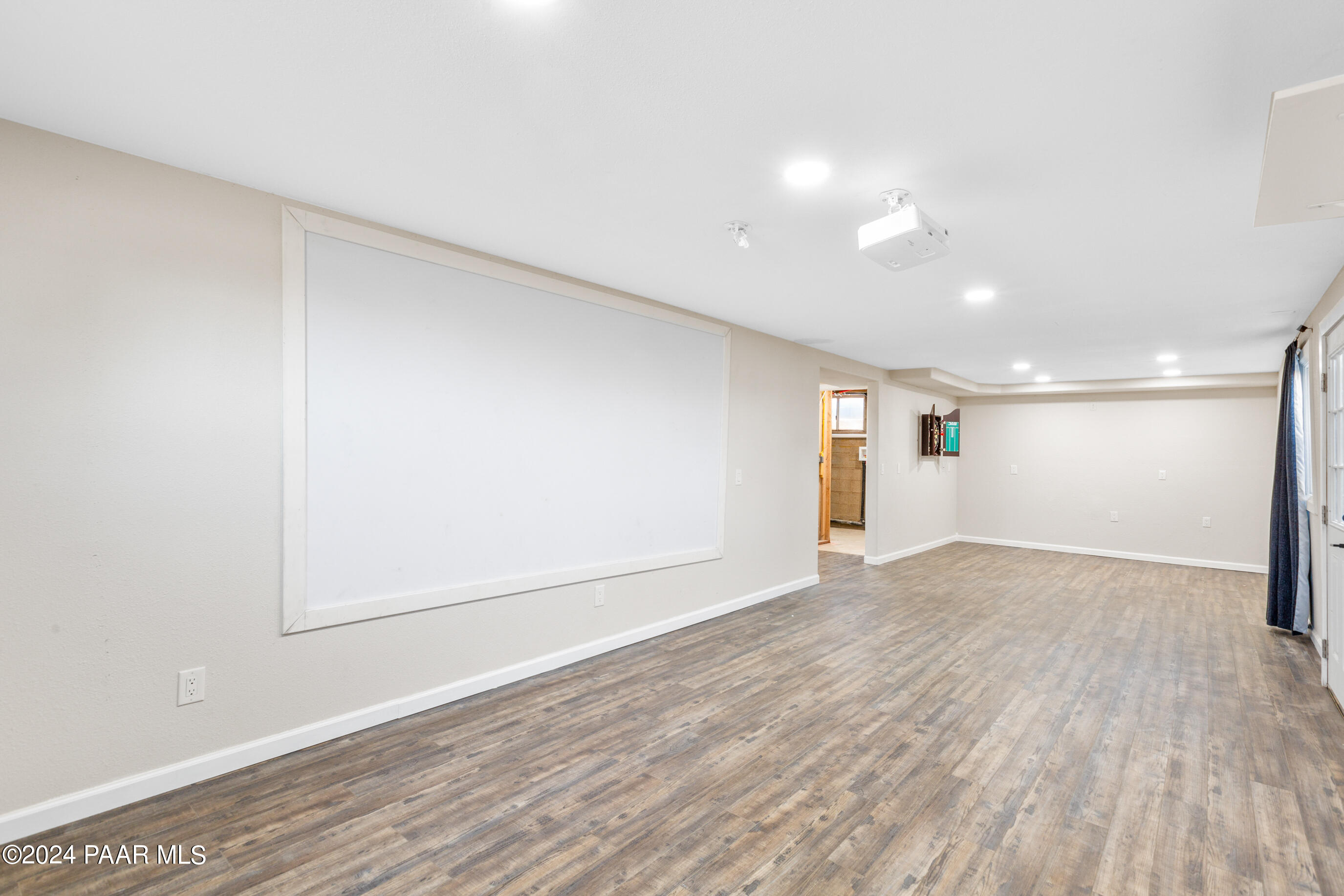 1143 Sierra Vista Drive