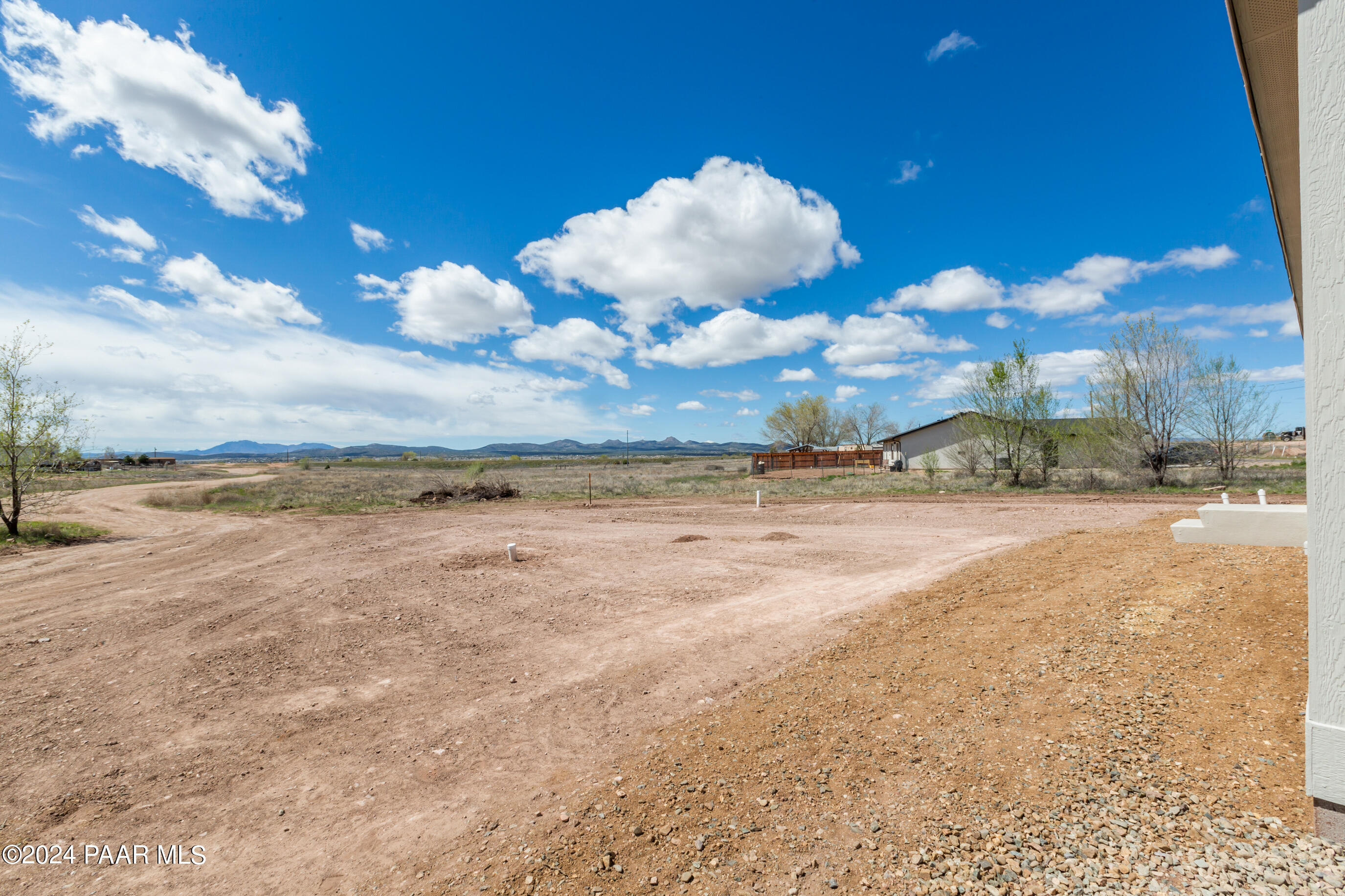 25310 N Lakeside Drive