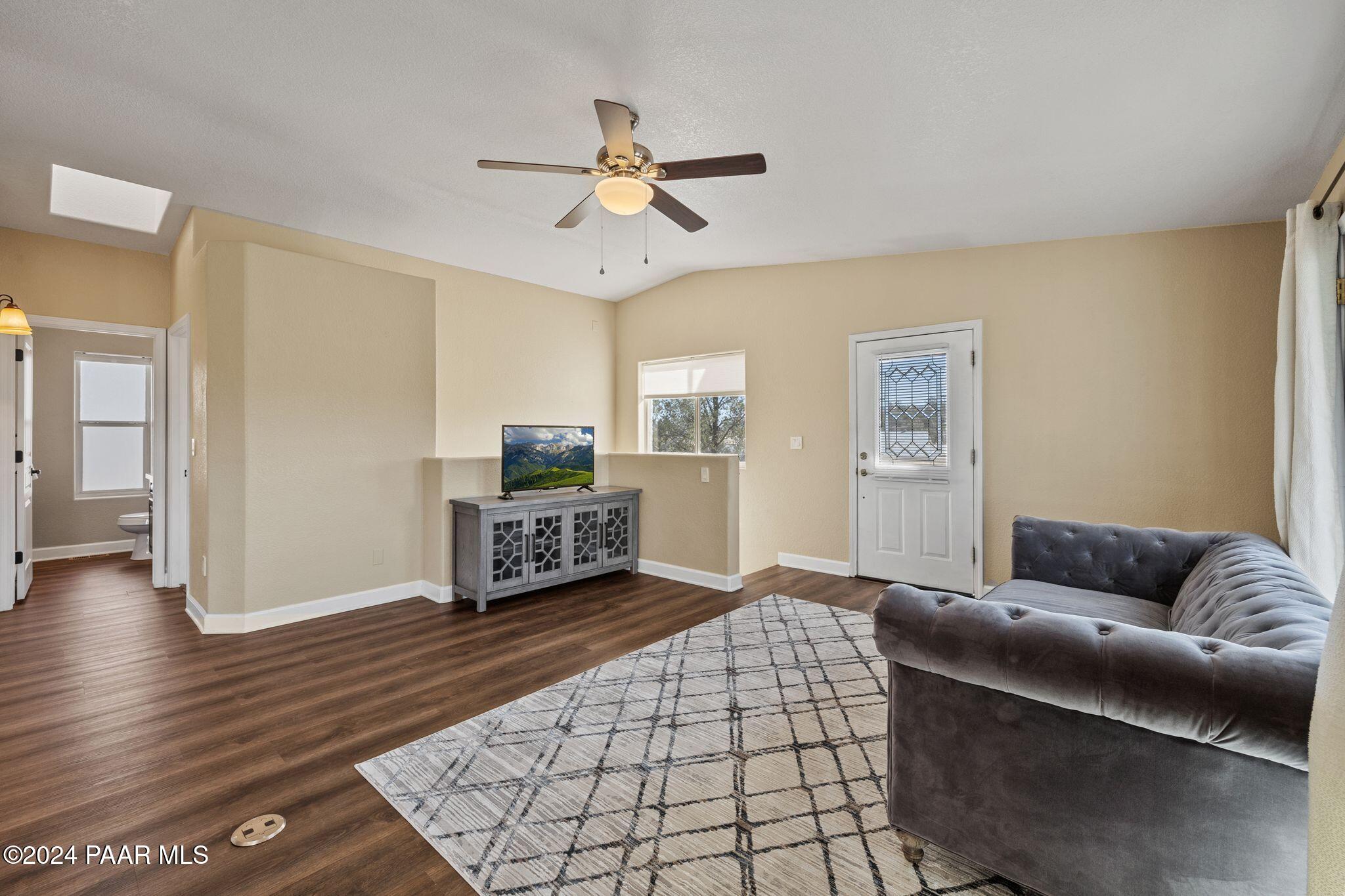 606 Gail Gardner Way