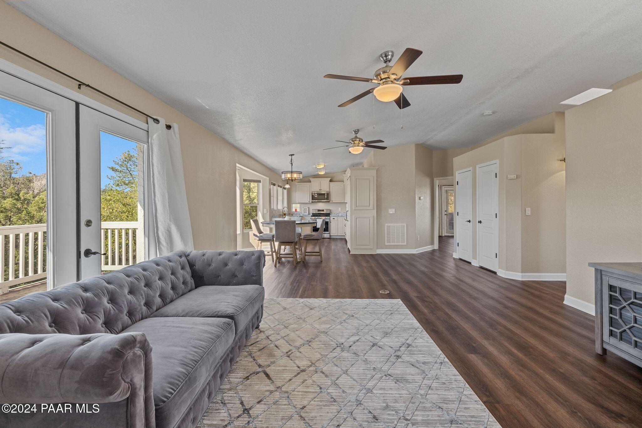 606 Gail Gardner Way