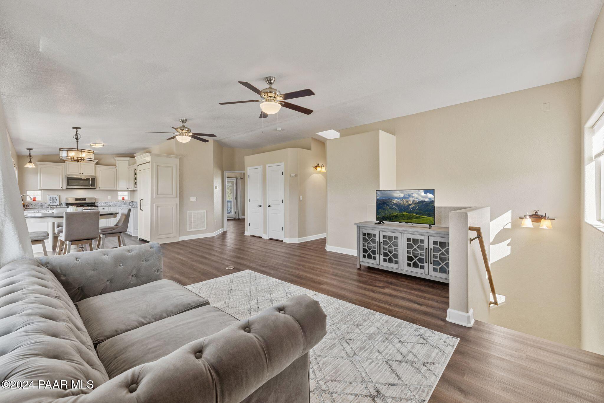 606 Gail Gardner Way