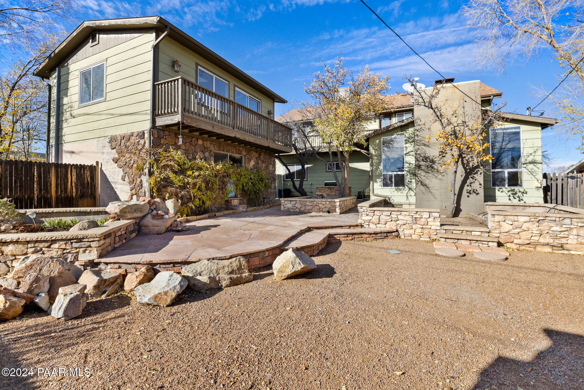 631 W Rosser Street