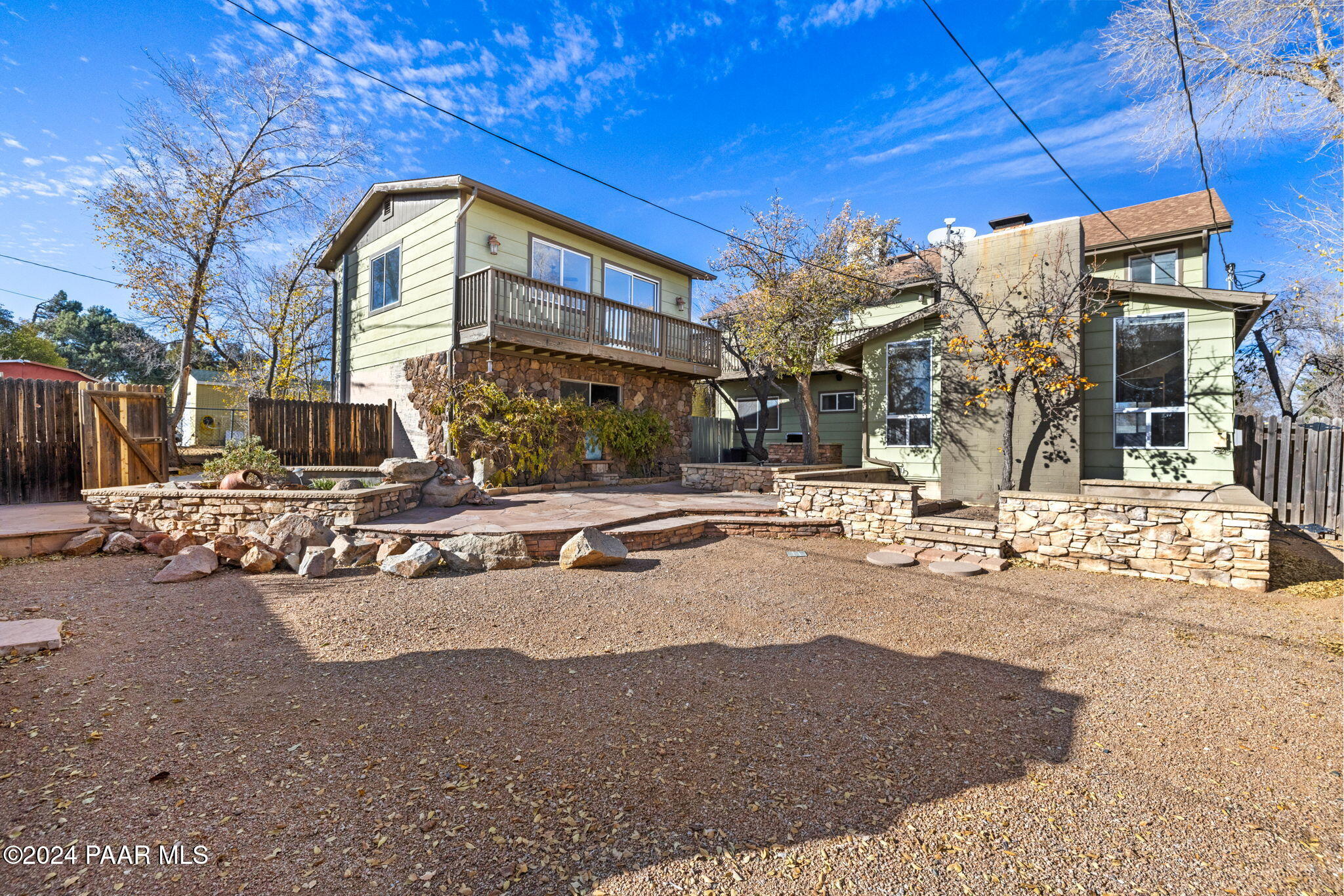 631 W Rosser Street