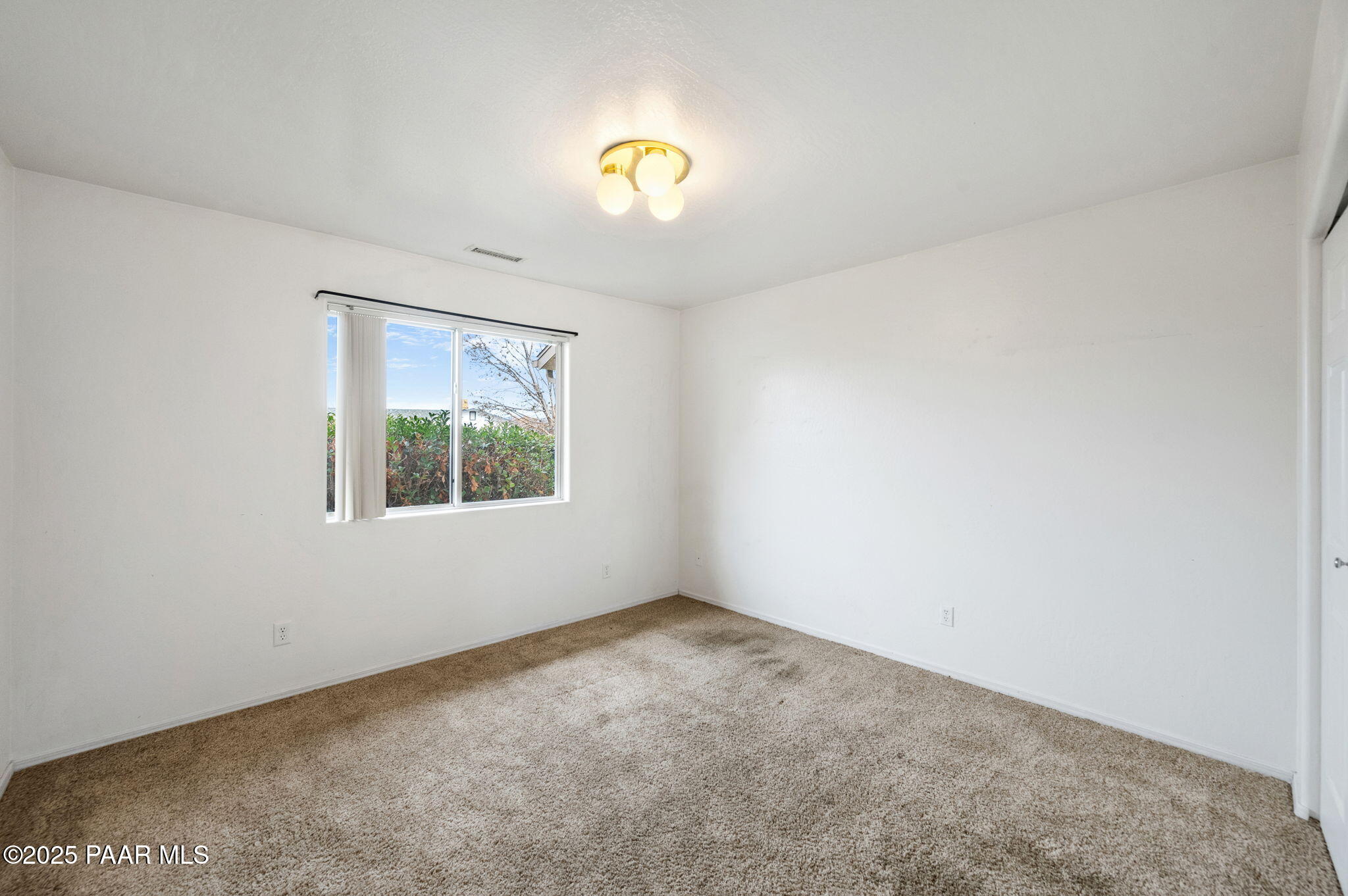4600 N Spouse Circle