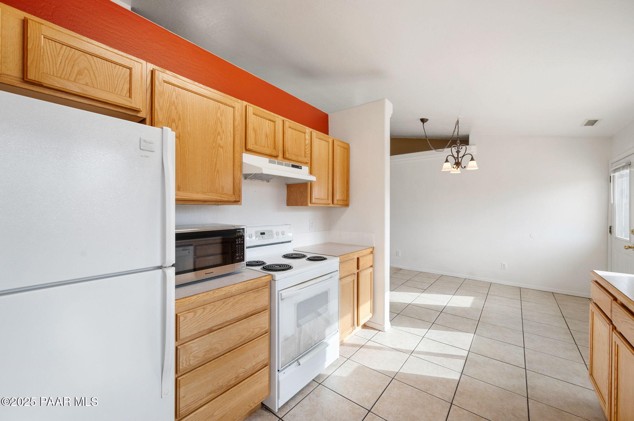 4600 N Spouse Circle
