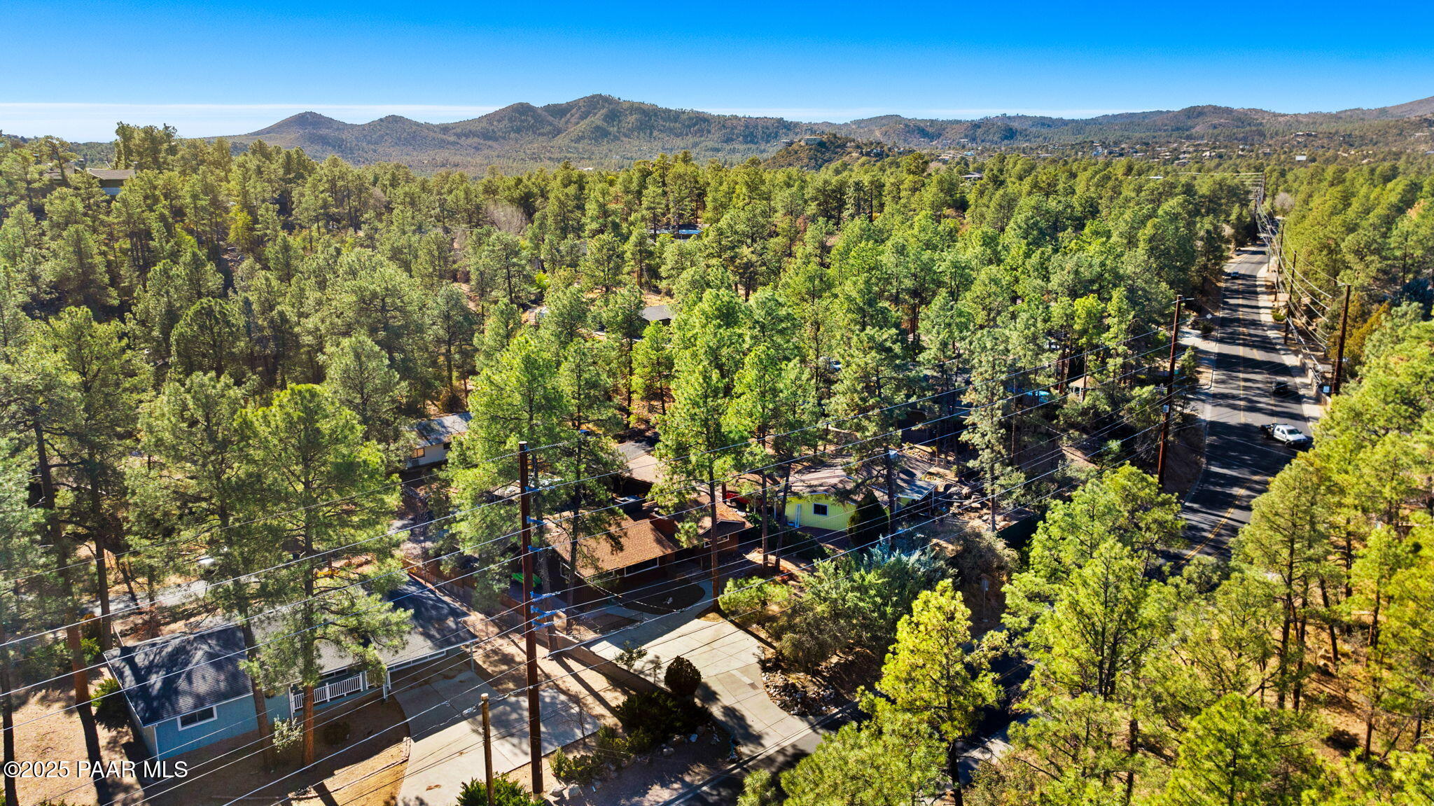 836 E Pine Knoll Drive