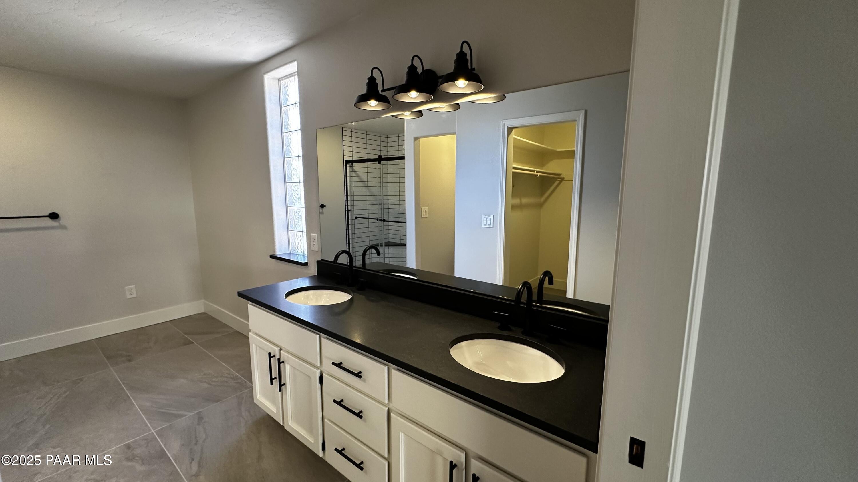 11080 Manzanita Trail