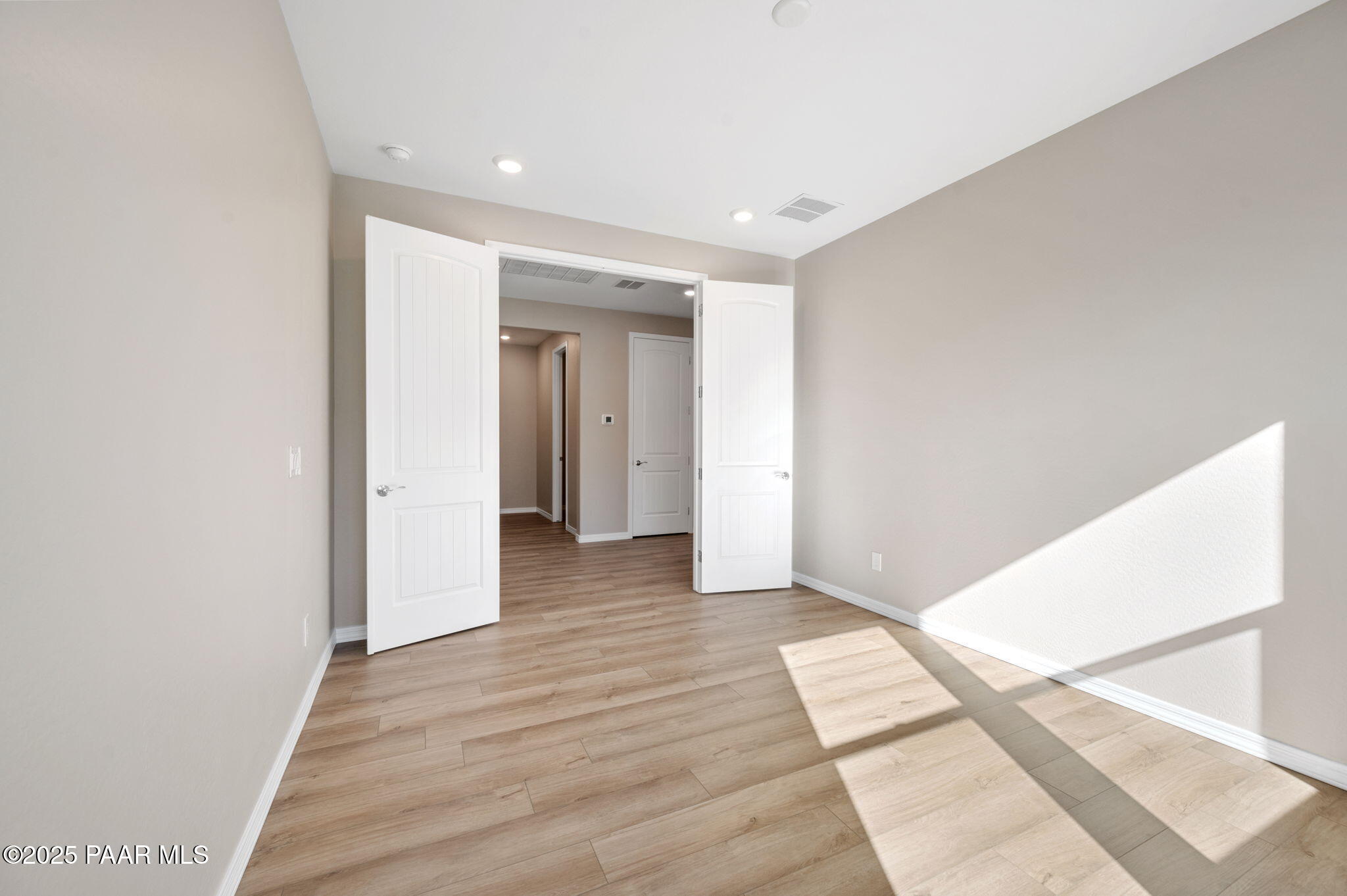 7114 Turquoise Street