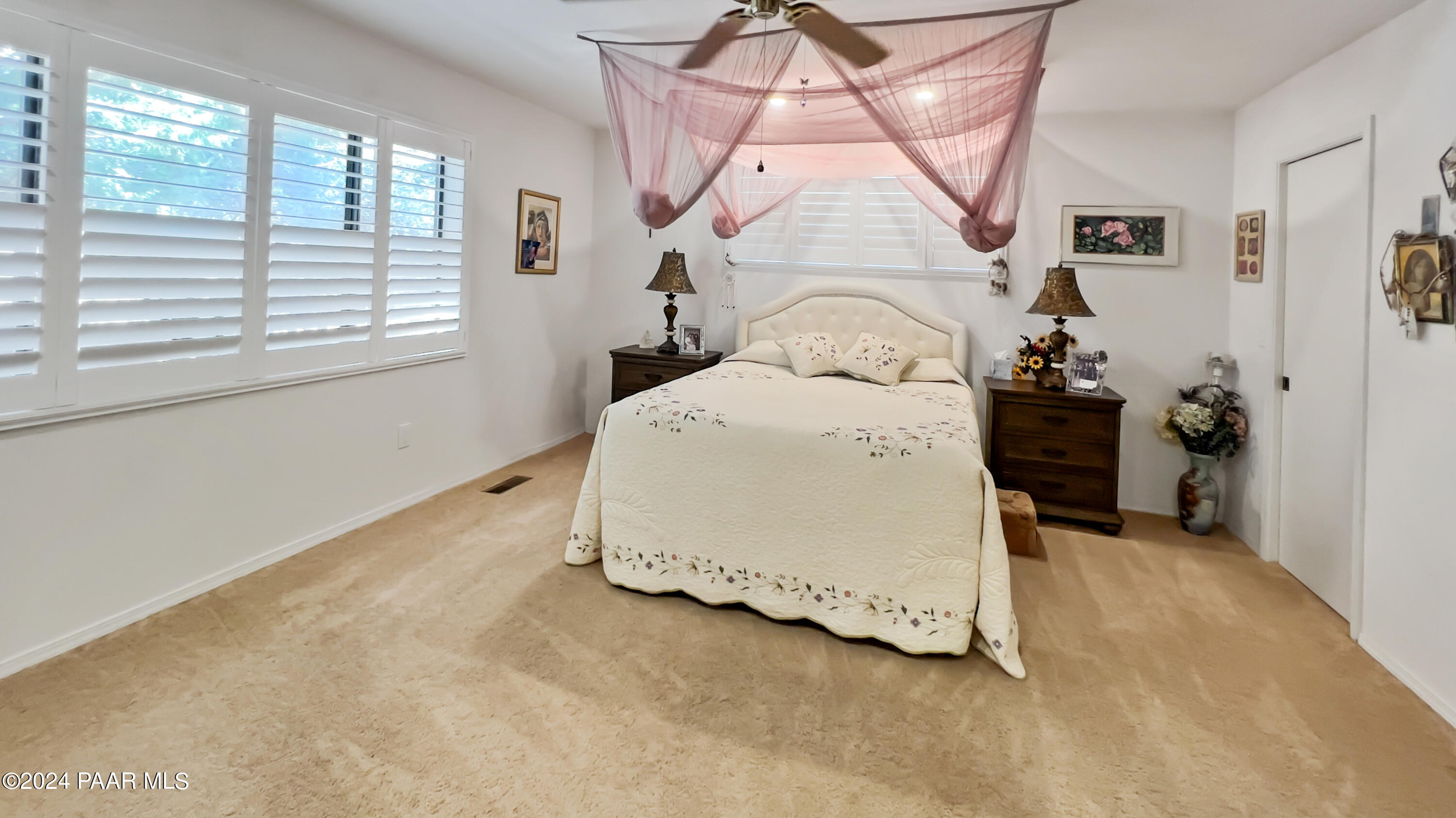123 N Murphy Way