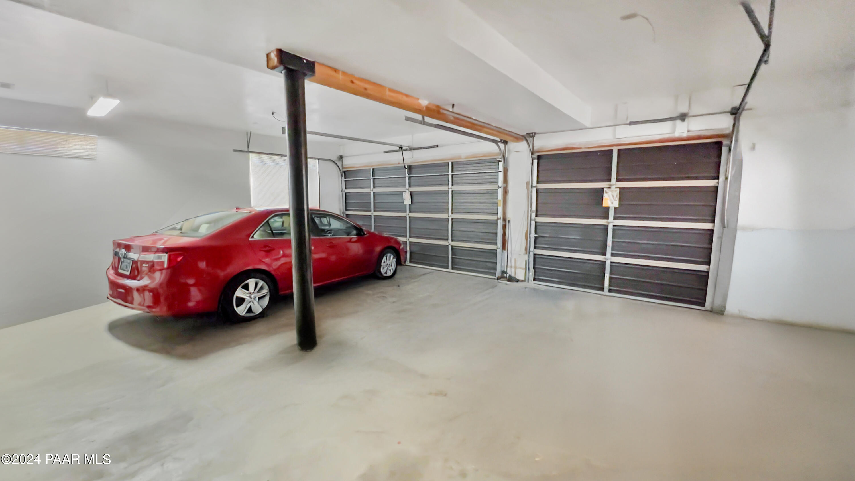 123 N Murphy Way