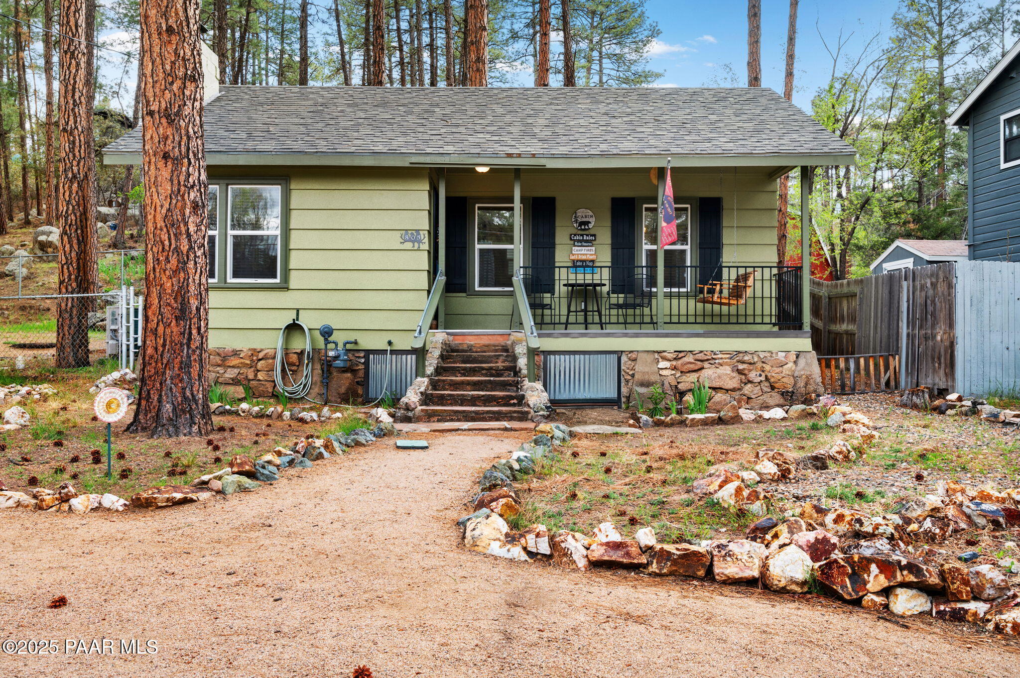 805 Canyon Drive